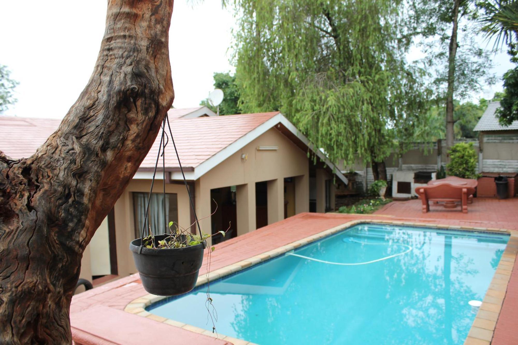 Tzaneen Guest House Dış mekan fotoğraf