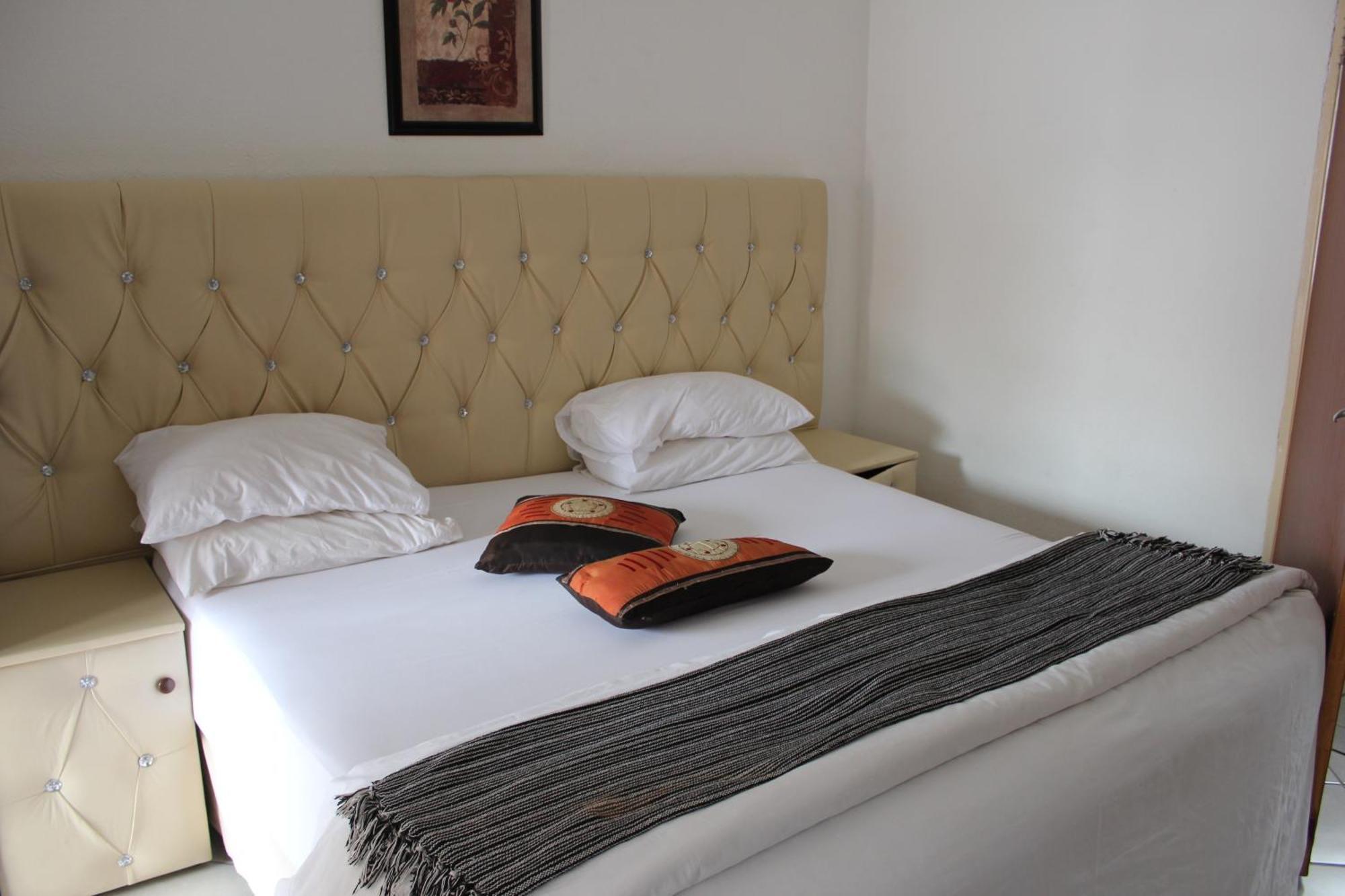 Tzaneen Guest House Dış mekan fotoğraf